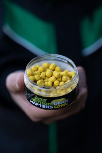 Балансирана стръв Sensas METHOD WAFTERS - CORN 